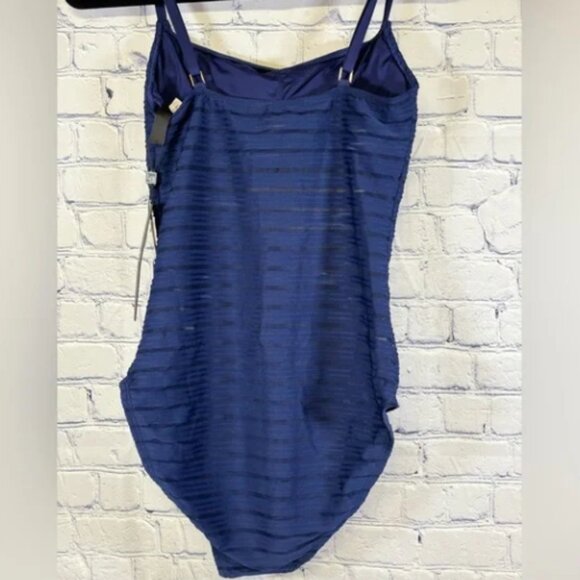 NWT La Blanca Navy Blue Sheer Midriff Ribbed One-Piece Vacation Beach Swimsuit 8 - Picture 2 of 3